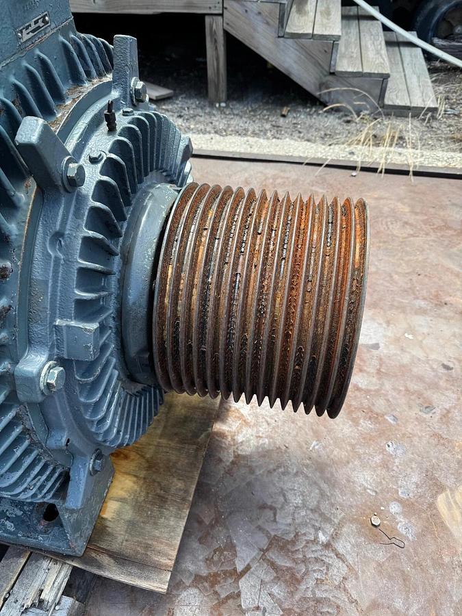 Used Schorch KA2355X-BX01Z-Z Electric Motor, 400 kw @ 1788 RPM, 705A, 460V, 3 Phase