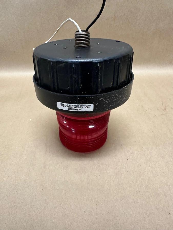 Used Federal Signal Corp AV1-LED-120R Red Audio/Visual Incandescent Light 120VAC .27A