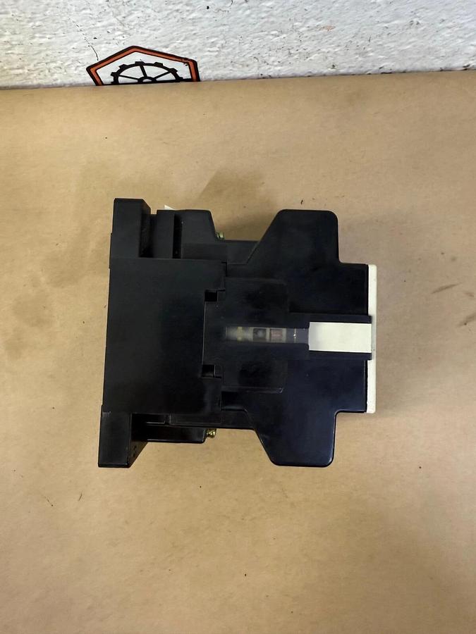 Used Fuji Electric SC-2SN Magnetic Contactor