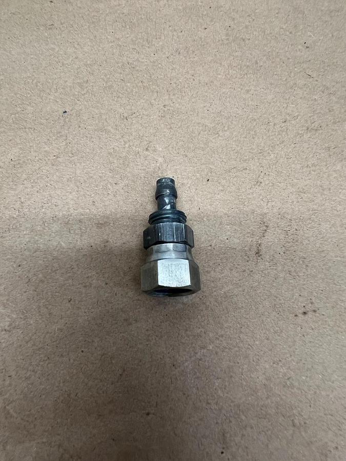Used Binks 72-1687 1/4 SW CONN X 1/4 ID NYL Swivel Fitting w/ Spring Guard
