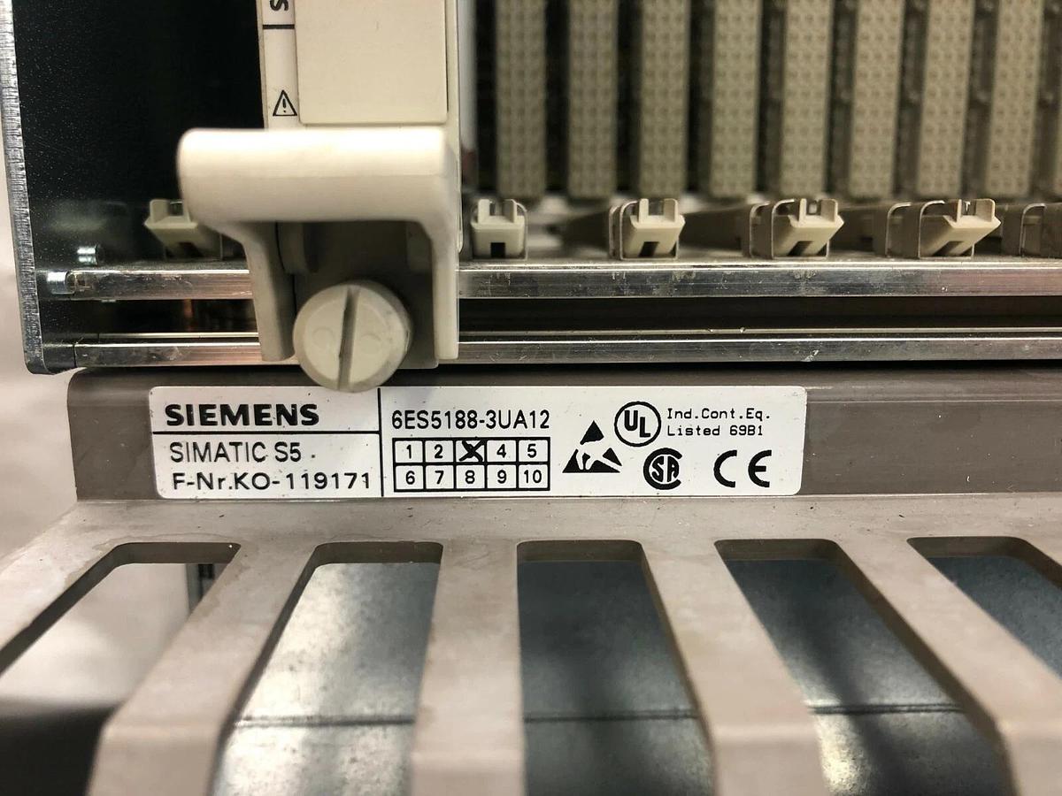 Used Siemens 6ES5955-3LC43 Simatic Power Supply w/ 6ES5188-3UA12 Slot Rack w/ 4 Cards