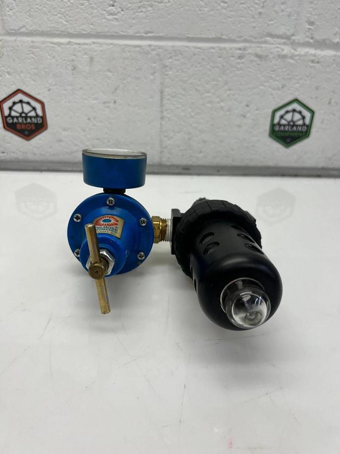 Used Parker 06L32BE Mist Lubricator w/ Coil Hose Pneumatics Pressure Regulator