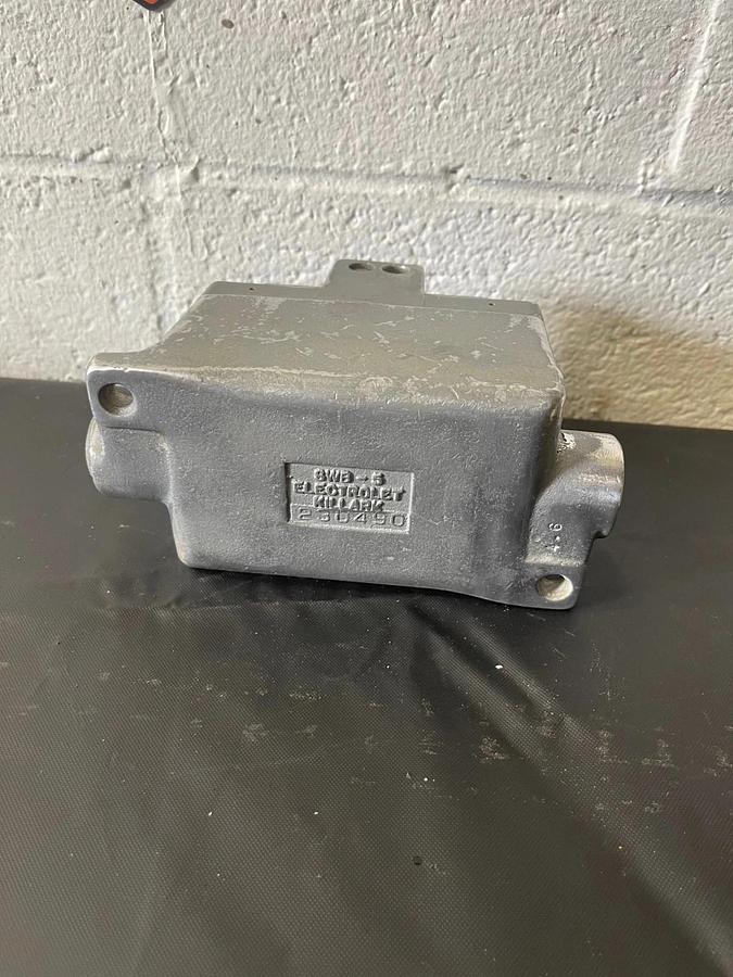 Used Killark XSX-53, Manual Motor Starter, 230V-3HP, 575V-10 HP