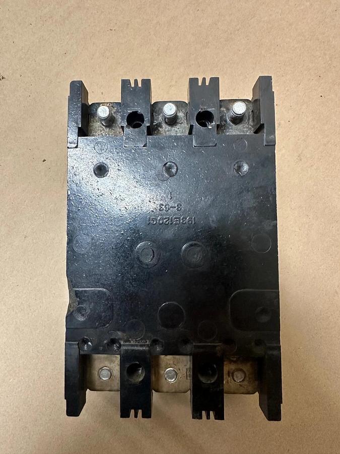 Used General Electric TQD32Y225 225A 3 Pole Circuit Breaker
