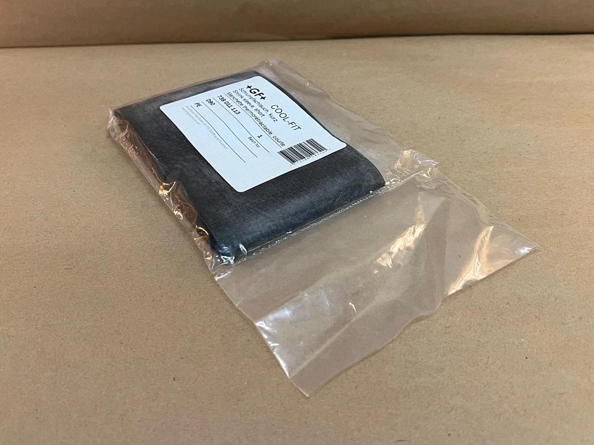 Used Georg Fischer 738 011 113 Cool-Fit Shrink Sleeve, D90 Sleeve Size, Lot of 8 *NEW