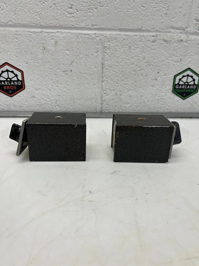 Used SPI Magnetic Indicator Base w/ Switch - Lot of 2