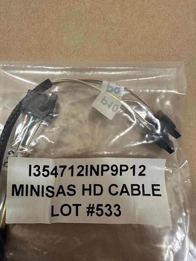 Used MINISAS I354712INP9P12 HD Cable *NEW*
