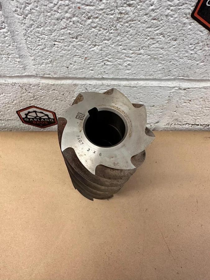 Illinois Tool Works ITW - 7407, 3x6 - Cylindrical Milling Cutter 8 Teeth