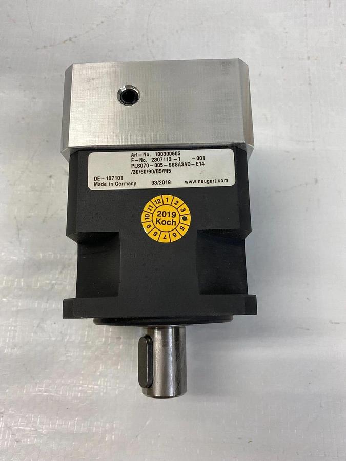 Neugart PLS070 Planetary Gearbox w/ Manual