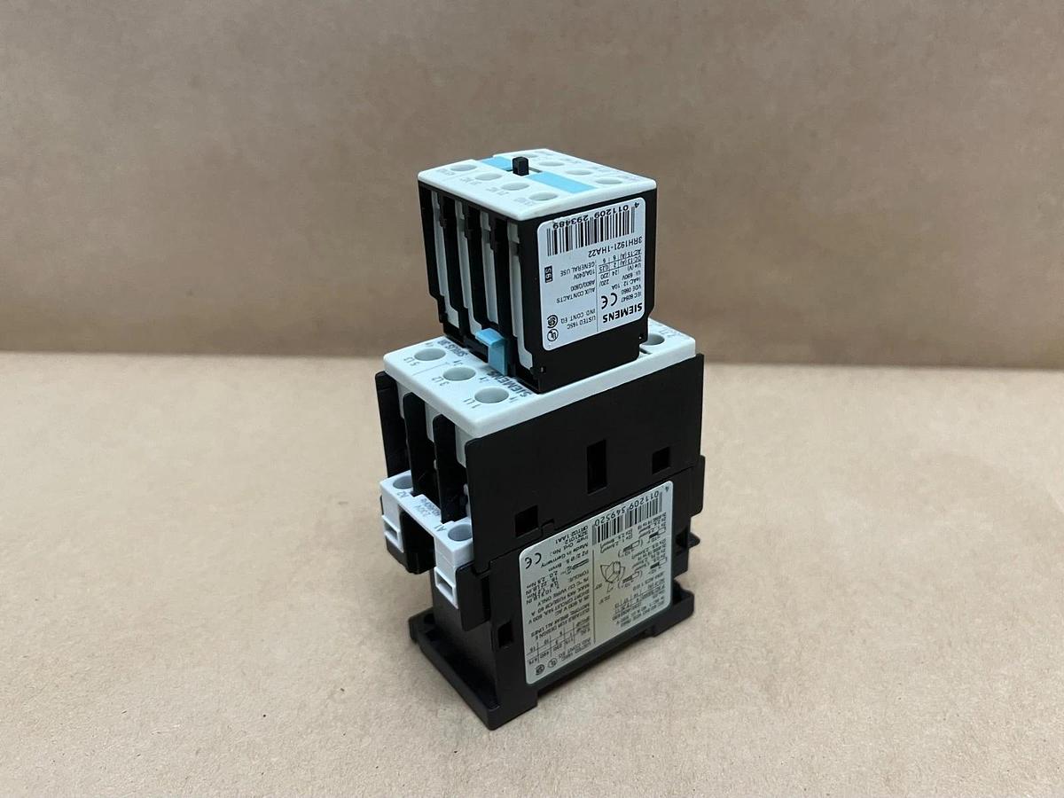 Used Siemens 3RT1025-1A SIRIUS 3R Contactor w/ 22E