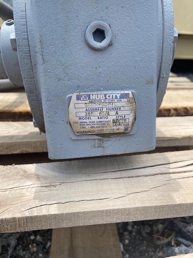 Used Hub City 385 Speed Reducer w/ 3 HP Power Tech Electric Motor, Ratio 60:1
