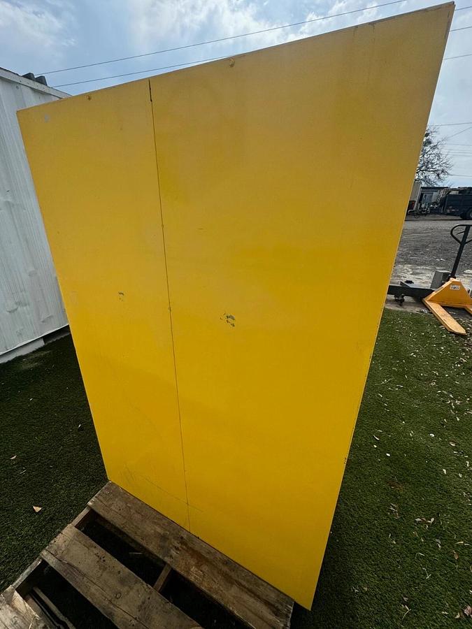 Used Justrite 25450 Flammable Liquid Storage Cabinet, 45 Gallon, 43”x 18” x 65”