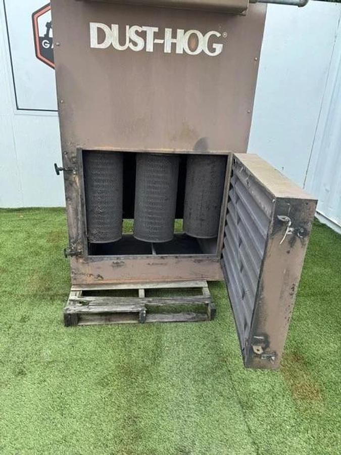 Used Dust-Hog FFBW-DC-EXT Dust Collector Skeleton (No Blower, Motor, or Motherboard)