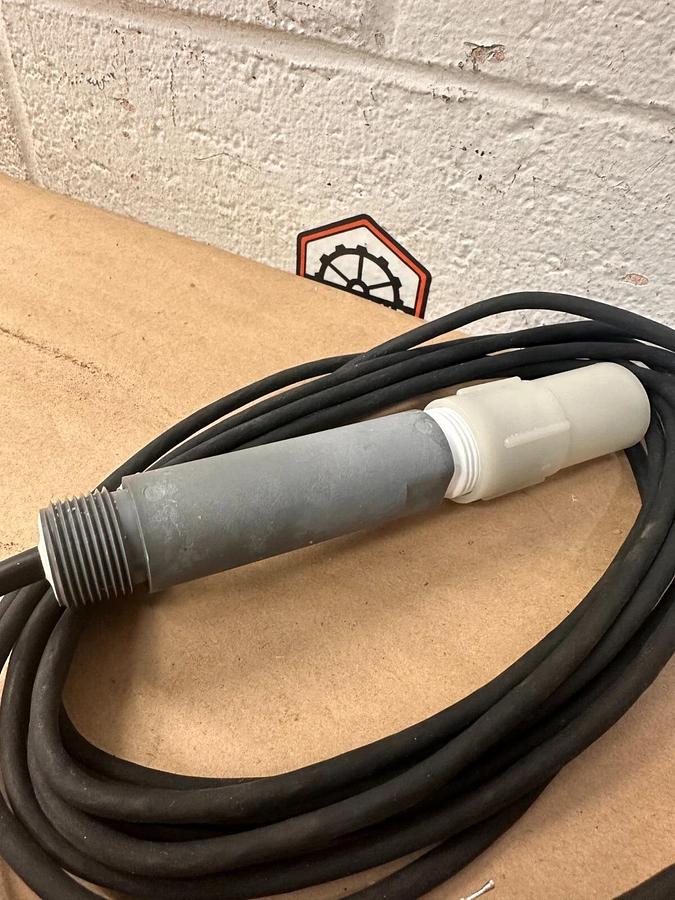 Used GF Singet - 3-2775-HT - pH and ORP Electrode; DryLoc