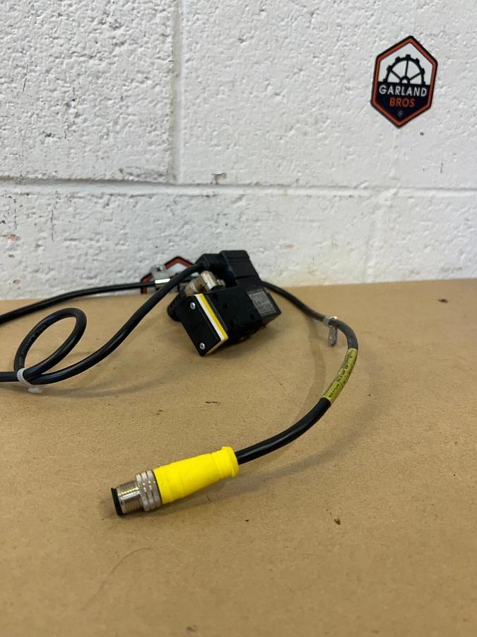 Used Nordson 1069207 24 VDC Solenoid Valve