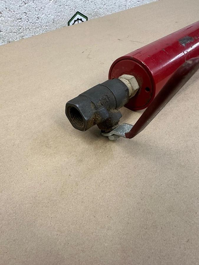 Used Hydra Smooth HS-100TP Hydraulic Accumulator