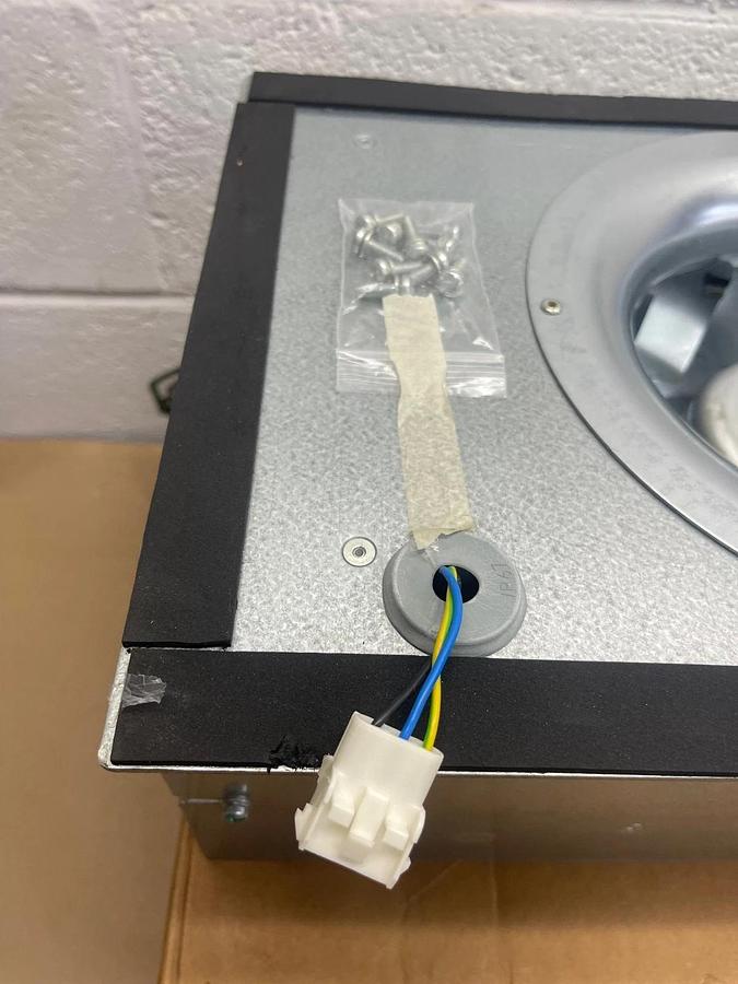 Used Allen Bradley SK-R1-FAN3-F8 PowerFlex 755 AC Drives Cabinet Blower *NEW*