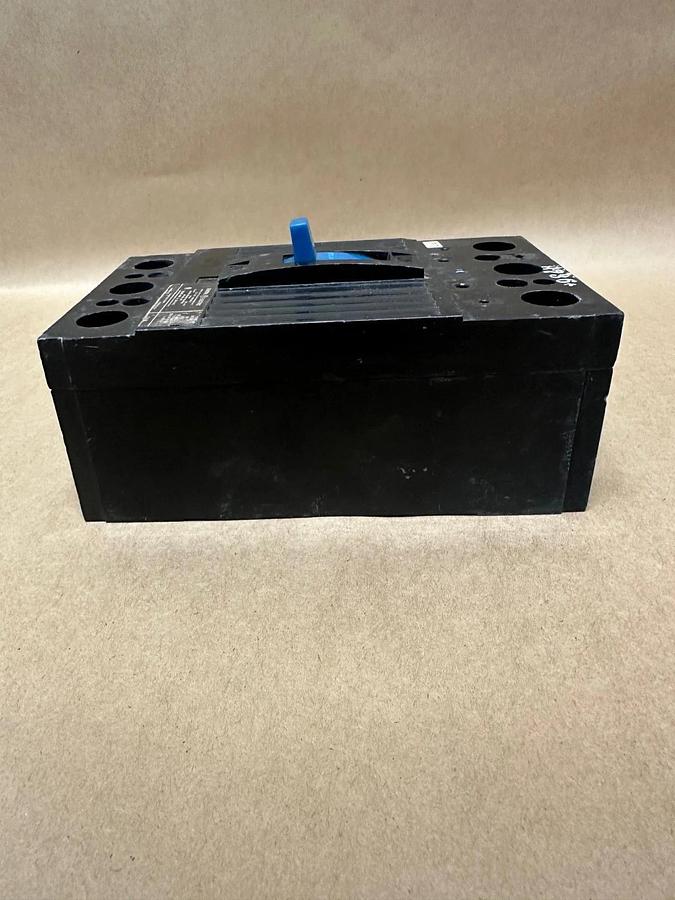 Used General Electric THQD32225 225A Circuit Breaker