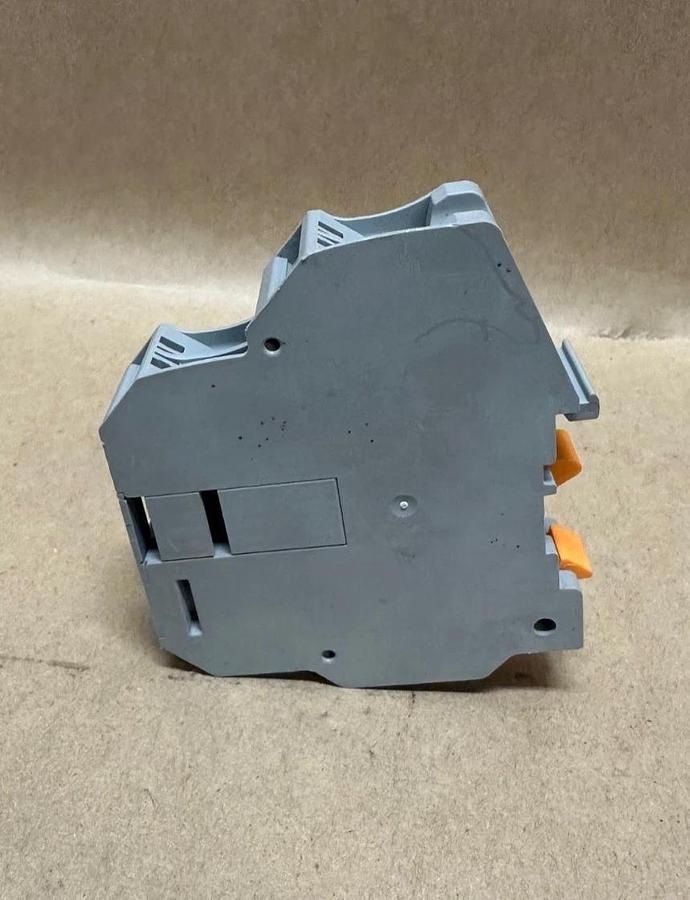 Used Phoenix Contact UKH 70/4x10 Potential Collective Terminal