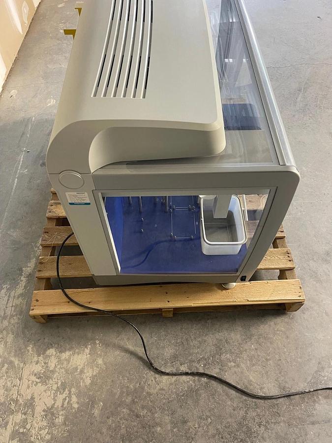 Used Eppendorf epmotion 5075 Automated Liquid Handler