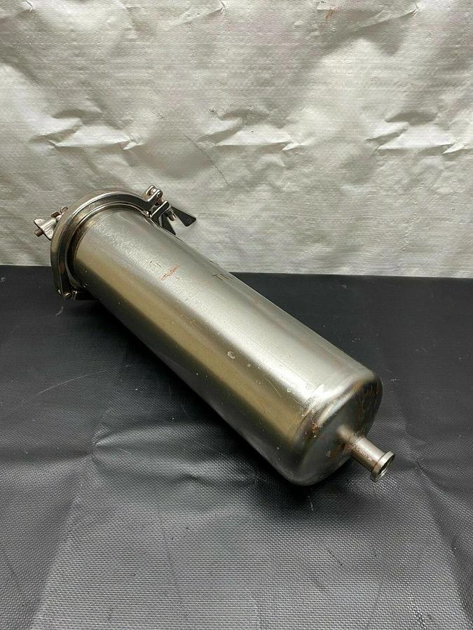Used Millipore TNK401 Stainless Steel Filter Housing, 1/2" Inlets/Outlets