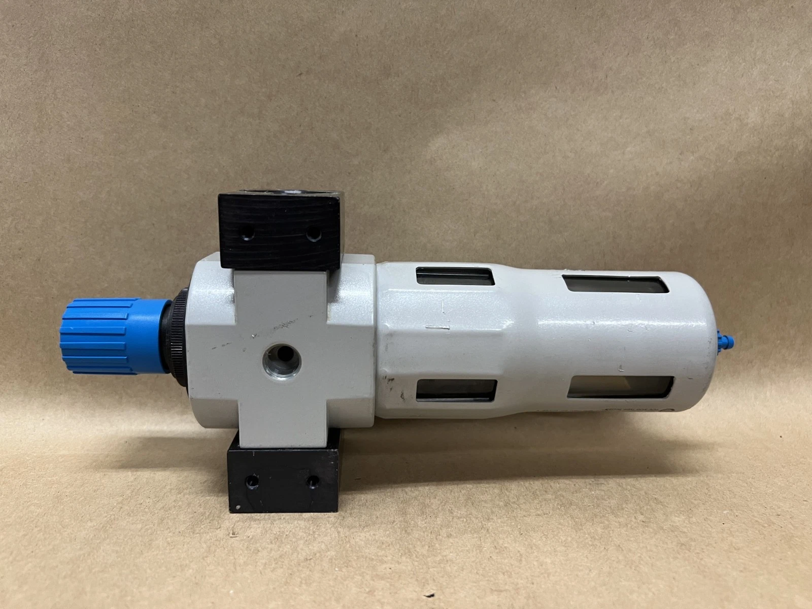 Used Festo LFR-D-5M-MAXI 16 Bar/240 PSI Filter Regulator
