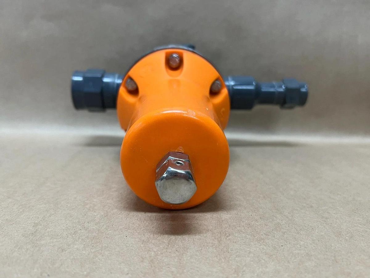 Used Stubbe 1220934500 Pressure Reducing Valve, Range (0.5-9.0 bar)