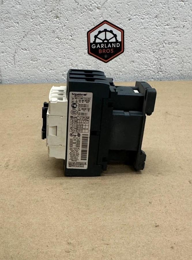 Used Schneider Electric LC1D32 Contactor