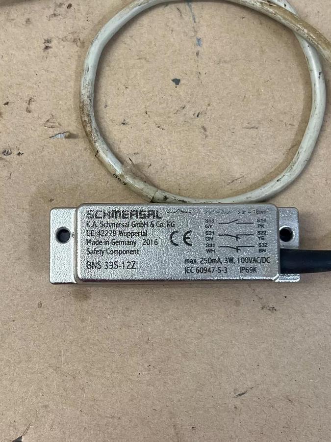 Used Schmersal BNS 33S-12Z Sensor