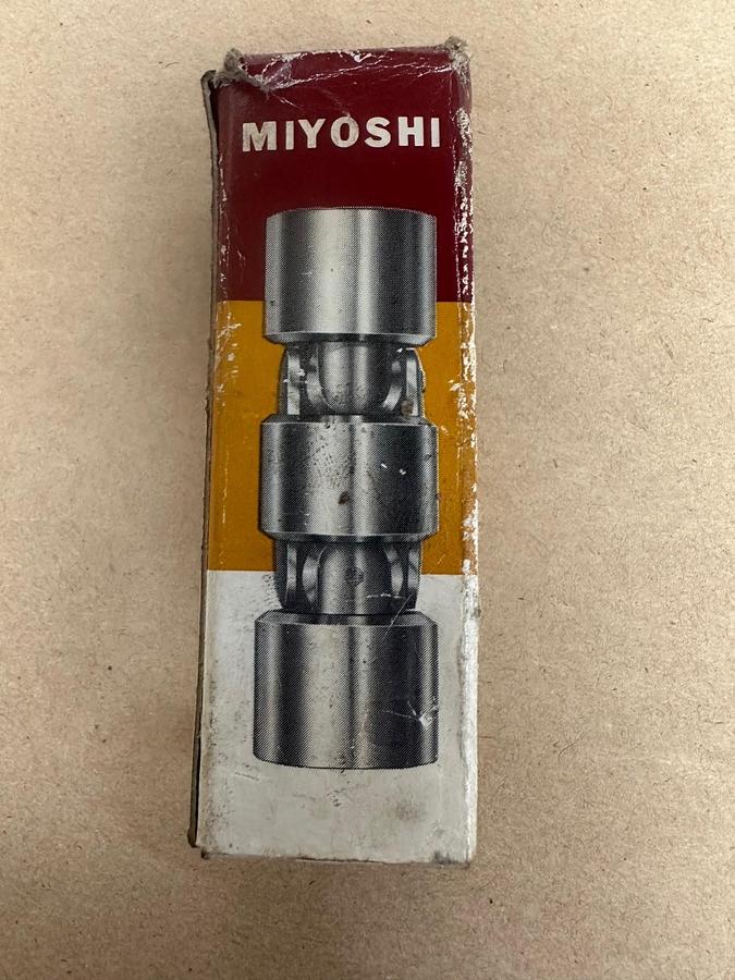 Used Miyoshi D-12 Universal Ball Joint *NEW*