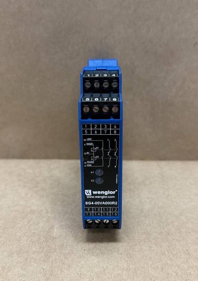 Used Wenglor SG4-00VA000R2 Safety Relay