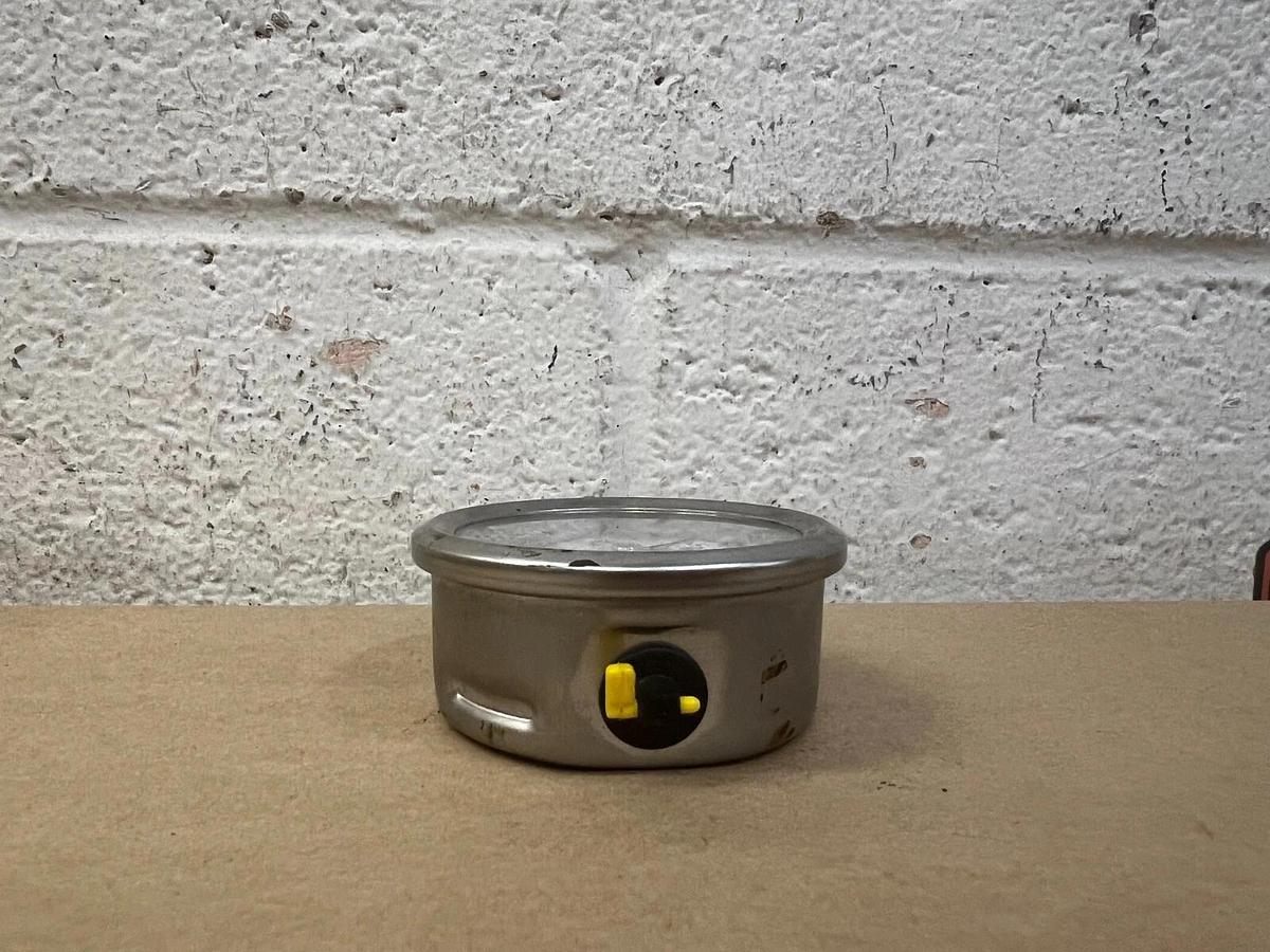 Used Swagelok PGI-63C-PG3000-LAOX SS 1/2” Gauge 0-100 PSI/Bar Pressure Gauge