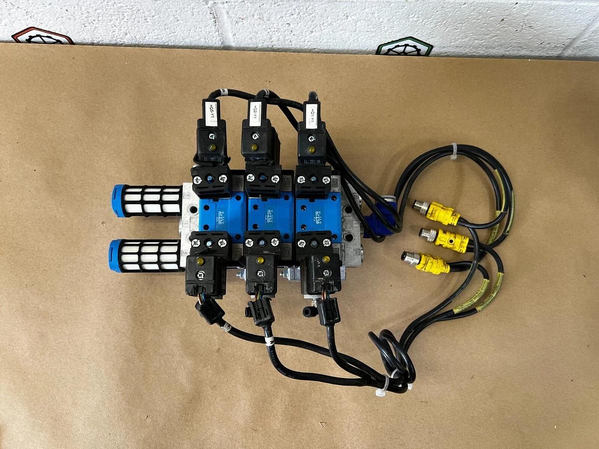 Used Festo VDMA24345-C-1, VDMA24345-D-1 Assembly - Parts Only
