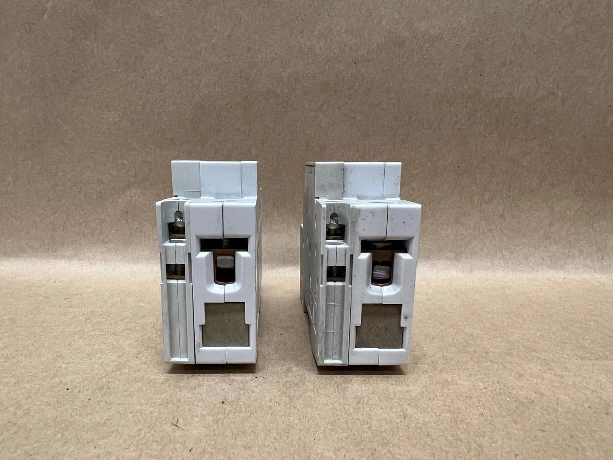 Used Siemens 5SX21 B6, C10, 230/400V, Circuit Breaker - Lot of 2