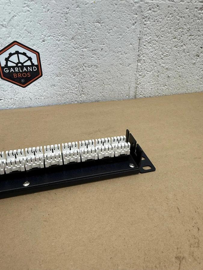 Used Belsen AX103253, 24 Port Patch Panel *NEW*