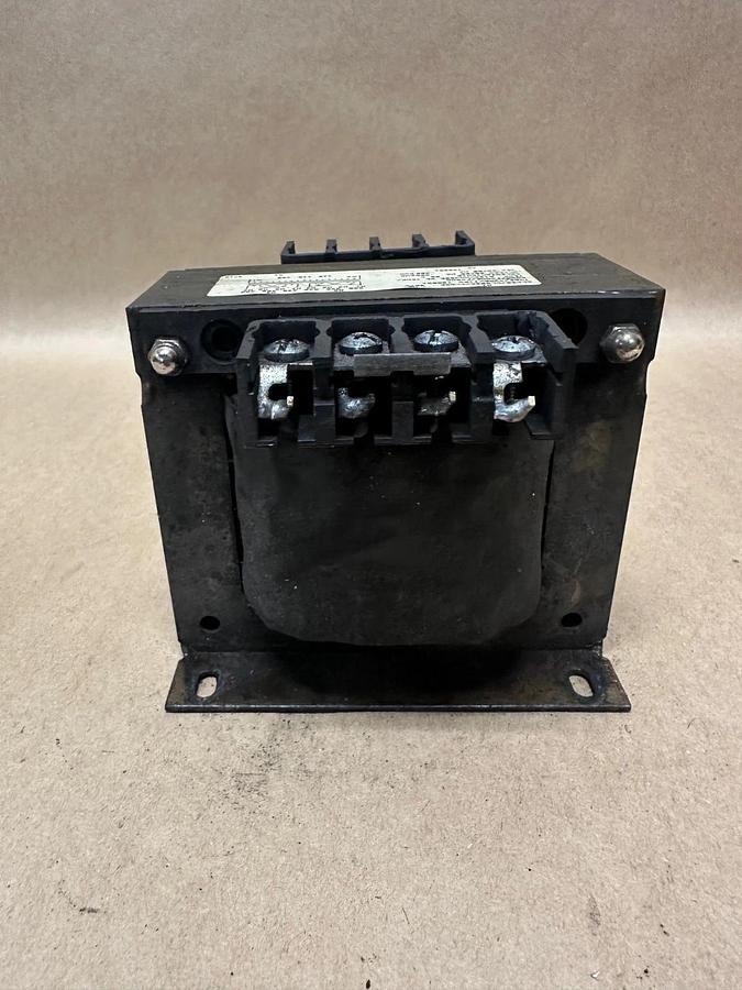Used Square D 9070-T300D1 Transformer
