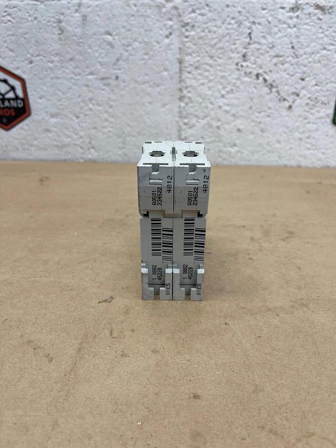 Used Merlin Gerin 24522 Circuit Breaker, Multi9 C60N, 10A Type D, 480 VAC