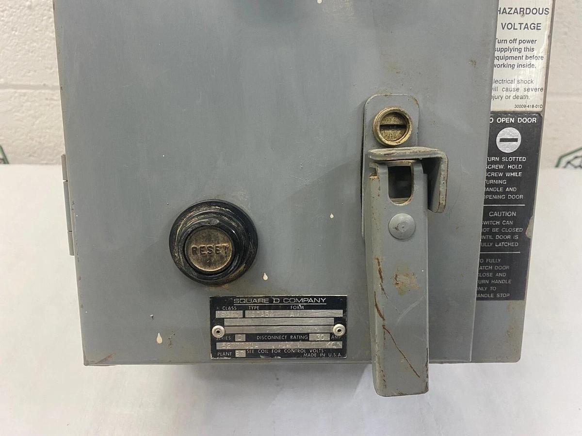 Used Square D 8539 SC54 A Ser D Combination Starter Motor Circuit Protector