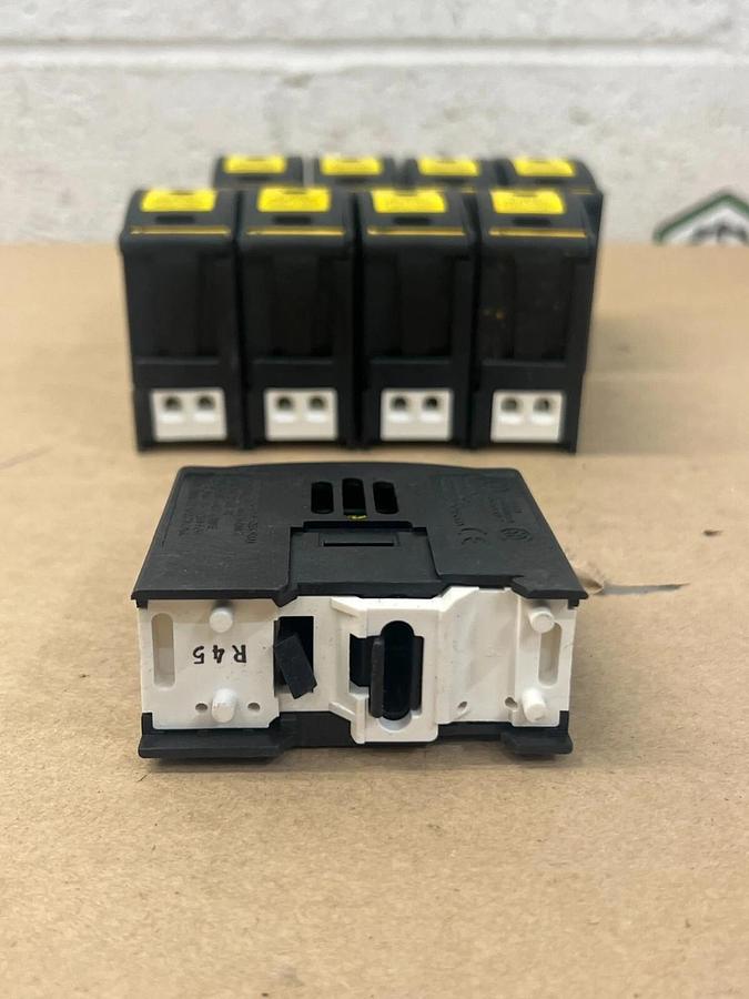 Used BUSS JTN60030 0-30A, 600 VAC, Fuse Holder - Lot of 9