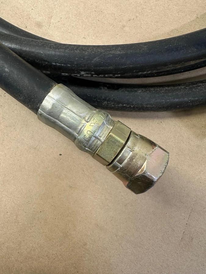 CAT 074240105 Rubber Hose *NEW*