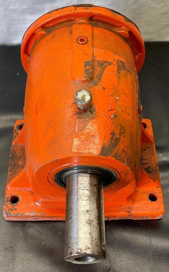Used Watt HG 2NJ IEC/200/24 Gearbox