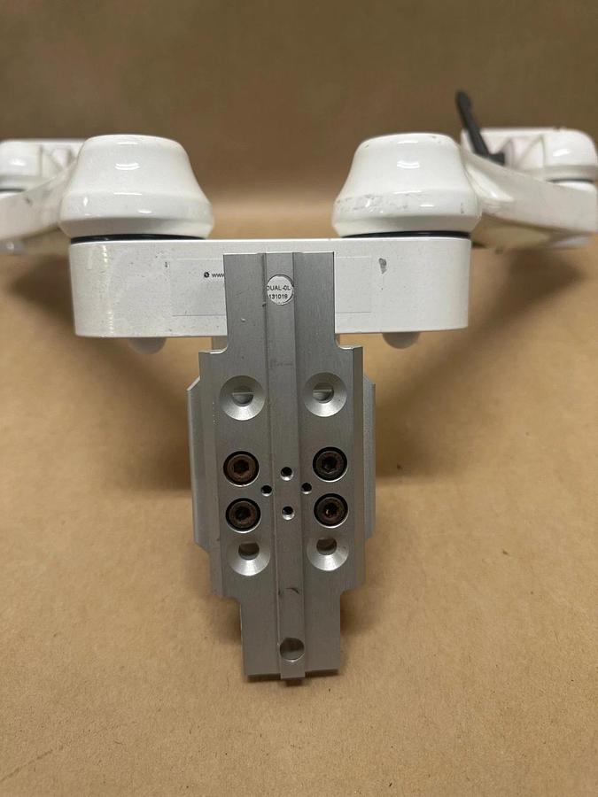 Used Amico MON-DUAL-0L-0L Dual Mounting Component w/ Amico SSM-454-COW Mounting Kit