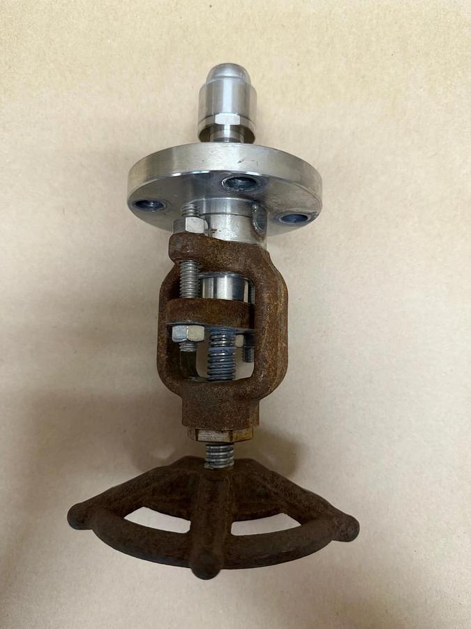 Used Flowserve 12501 1” Globe Valve