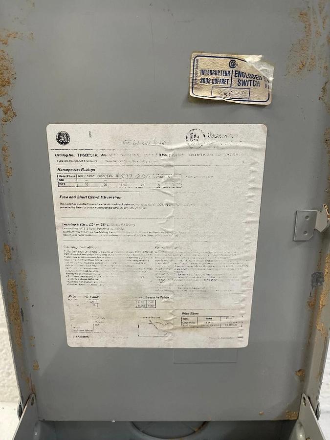 Used General Electric THN3361R Heavy Duty Safety Switch, 30 A, 600 VAC, 30 HP