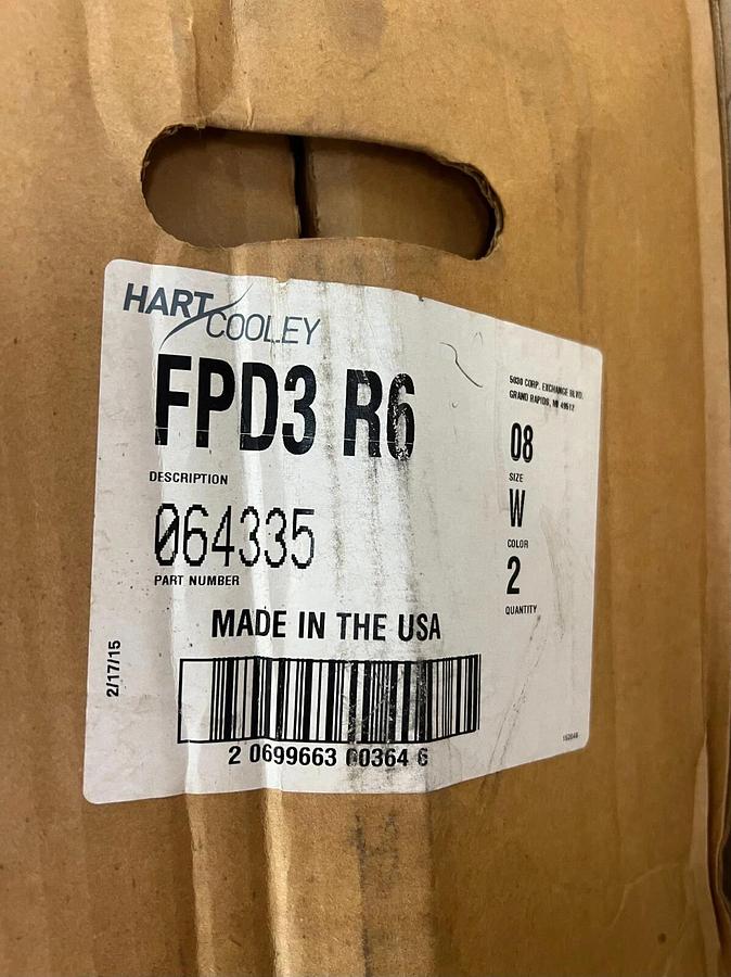 Used Hart & Cooley FPD3 R6 (2) White Size 08 4-Way Fixed Pattern T-Bar Diffuser