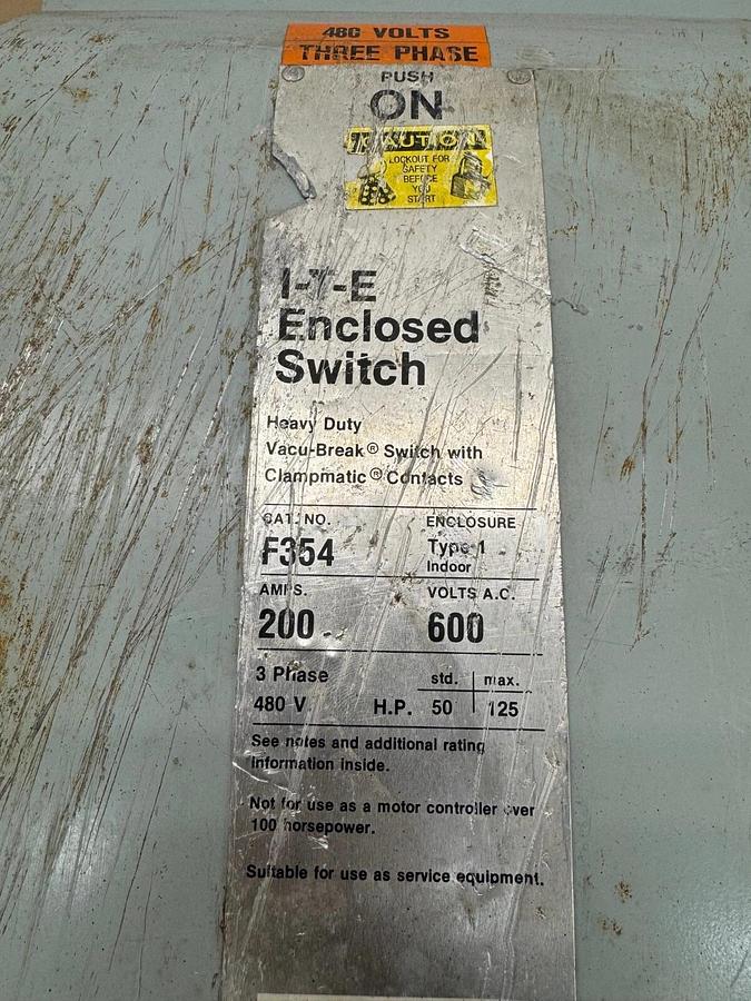 Used Siemens F354 I-T-E Enclosed Switch Heavy Duty Vacu-Break, 200A 600V, 3 Ph