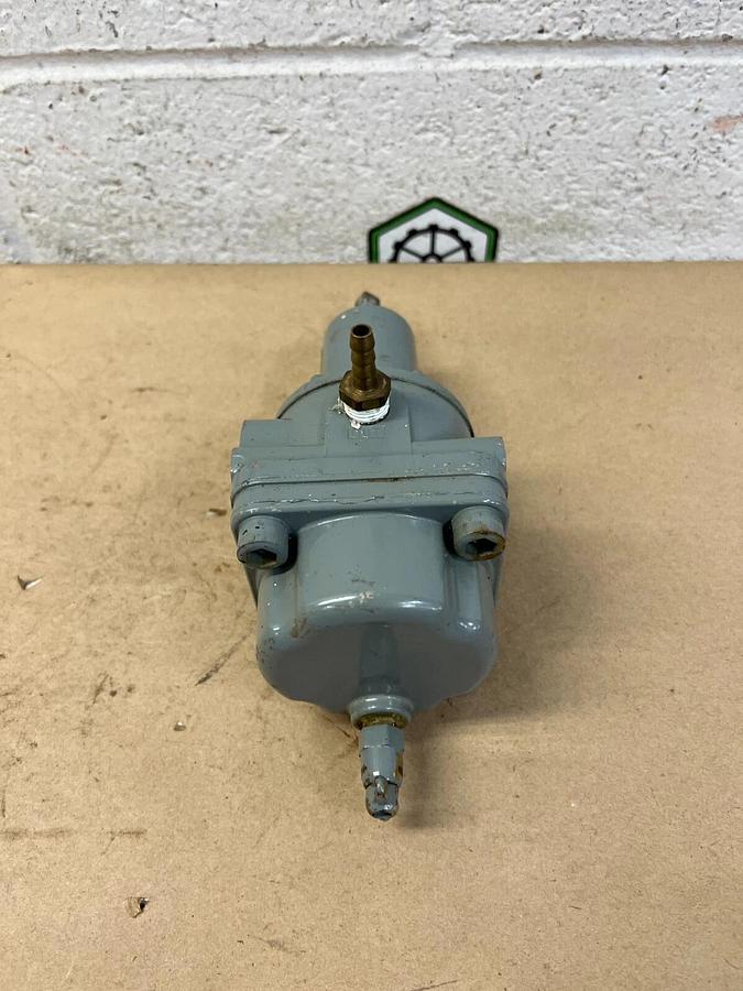 Used Rockwell Pressure Regulator CAD: 5-35 PSI (Max Inlet 250 PSI)