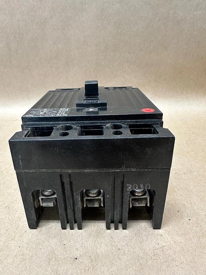 Used General Electric TEB132030 30A  3 Pole Circuit Breaker
