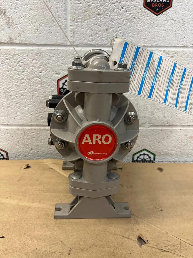 Used Ingersoll Rand 666053-388 (4854832) ARO Diaphragm Pump * Tested and Working