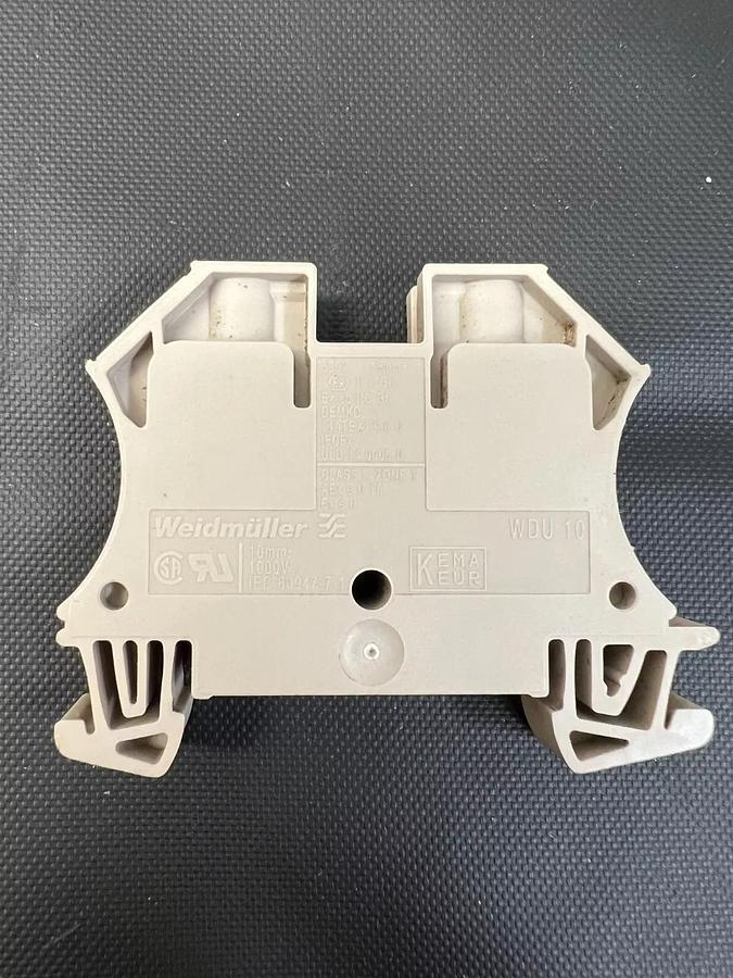Used Weidmüller IEC 60947-7-1 Terminal block 10mm^2, 1,000V - Lot of 12